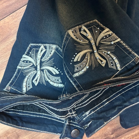 Jeans - Picture 13 of 16